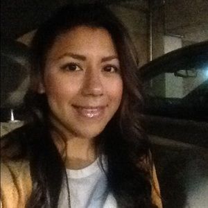 Meet your Posher, Nancy